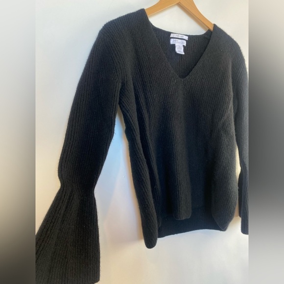 Nordstrom Signature Cashmere V-neck Bell Sleeves Size‎ Large - Picture 5 of 10